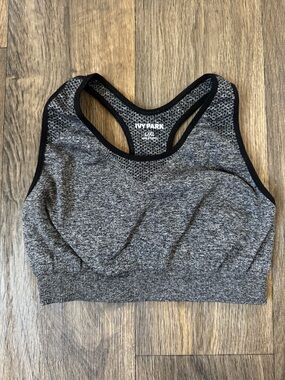 IVY PARK Gray & Black Seamless Racerback Sports Bra